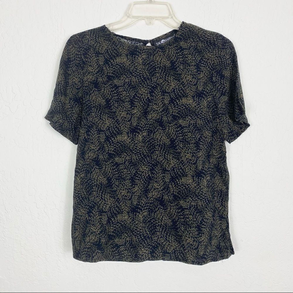 Vintage Black & Green Leaf Pattern T-shirt Blouse